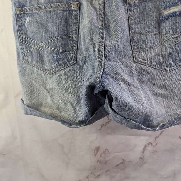 Aeropostale Shorts Womens 10 Boyfriend Distressed Light Acid Wash Cuffed Stretch - Picture 7 of 10